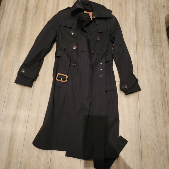 Banana Republic Jackets & Blazers - Banana Republic Essential Trench Coal, Black